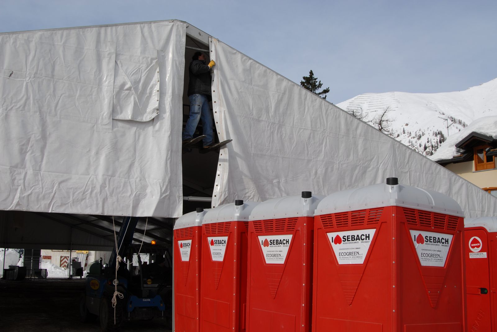 Costruzione Palaclan 00082